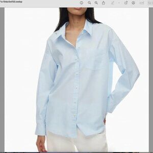 Aritzia Wilfred Free Relaxed Poplin Shirt
